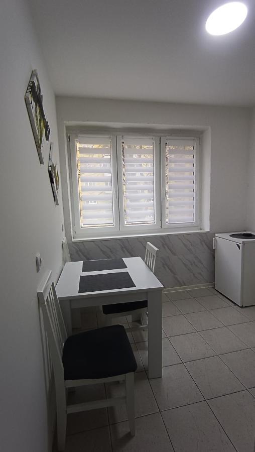 Savska - Apartment Sajmiste Eksteriør billede